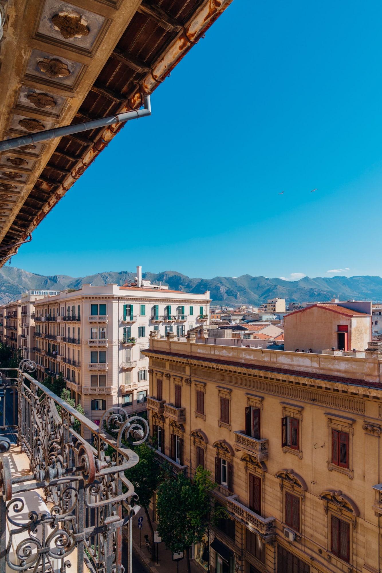 Hotel Ambasciatori Palermo Exterior photo